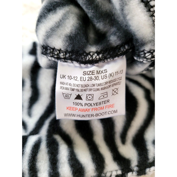 Hunter Kids Girl's XS (US 11-13) Fleece Welly Zebra Print Cuffed Sock Inserts - Picture 6 of 7